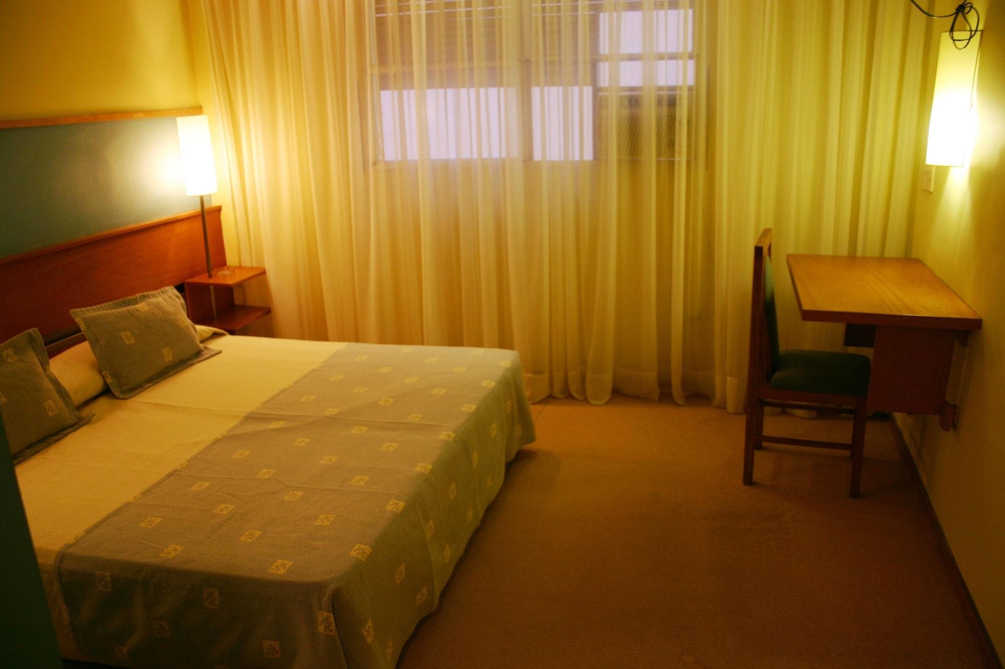 Hotel Cordon Del Plata